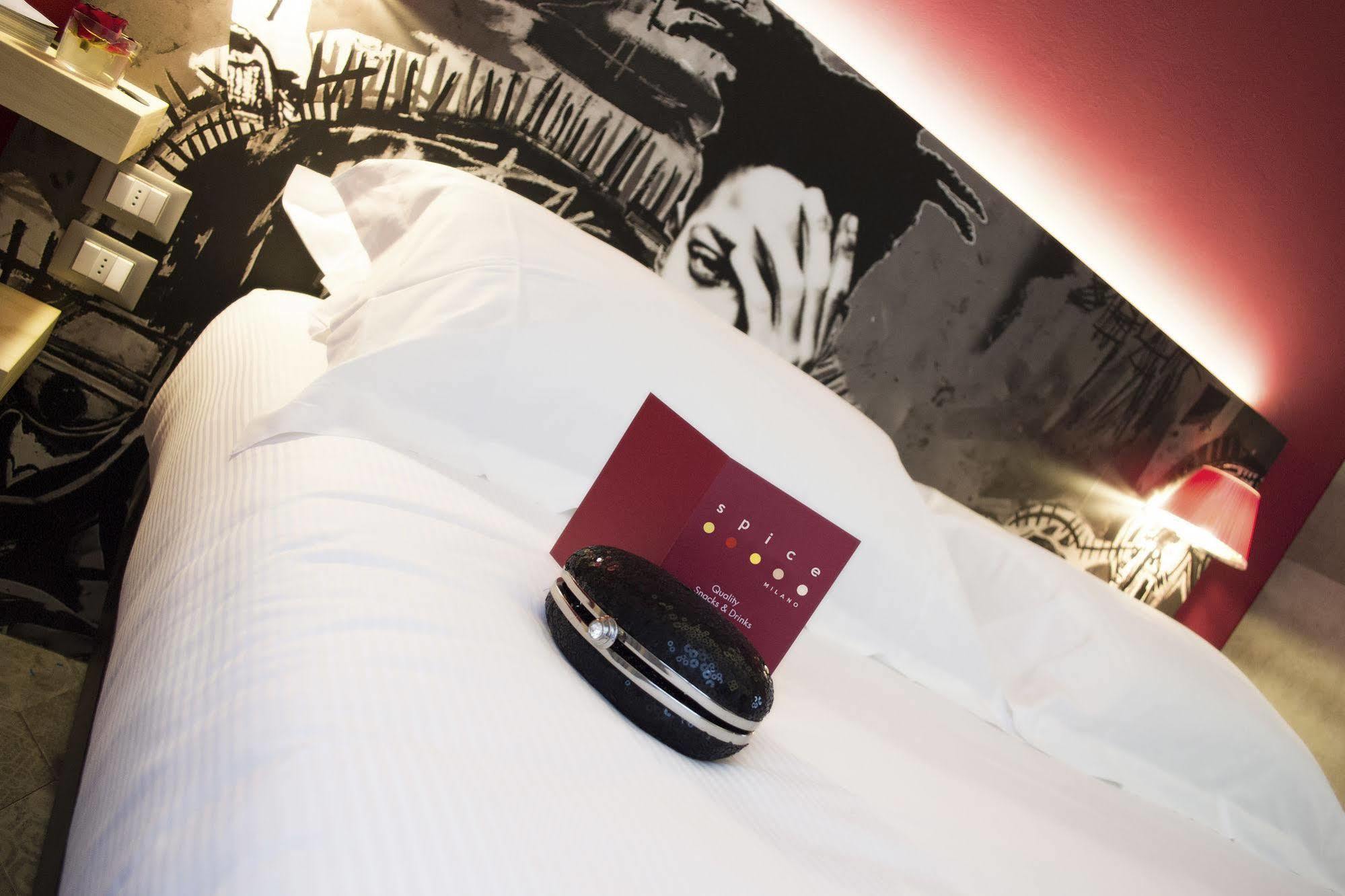 Spice Hotel Milano Esterno foto